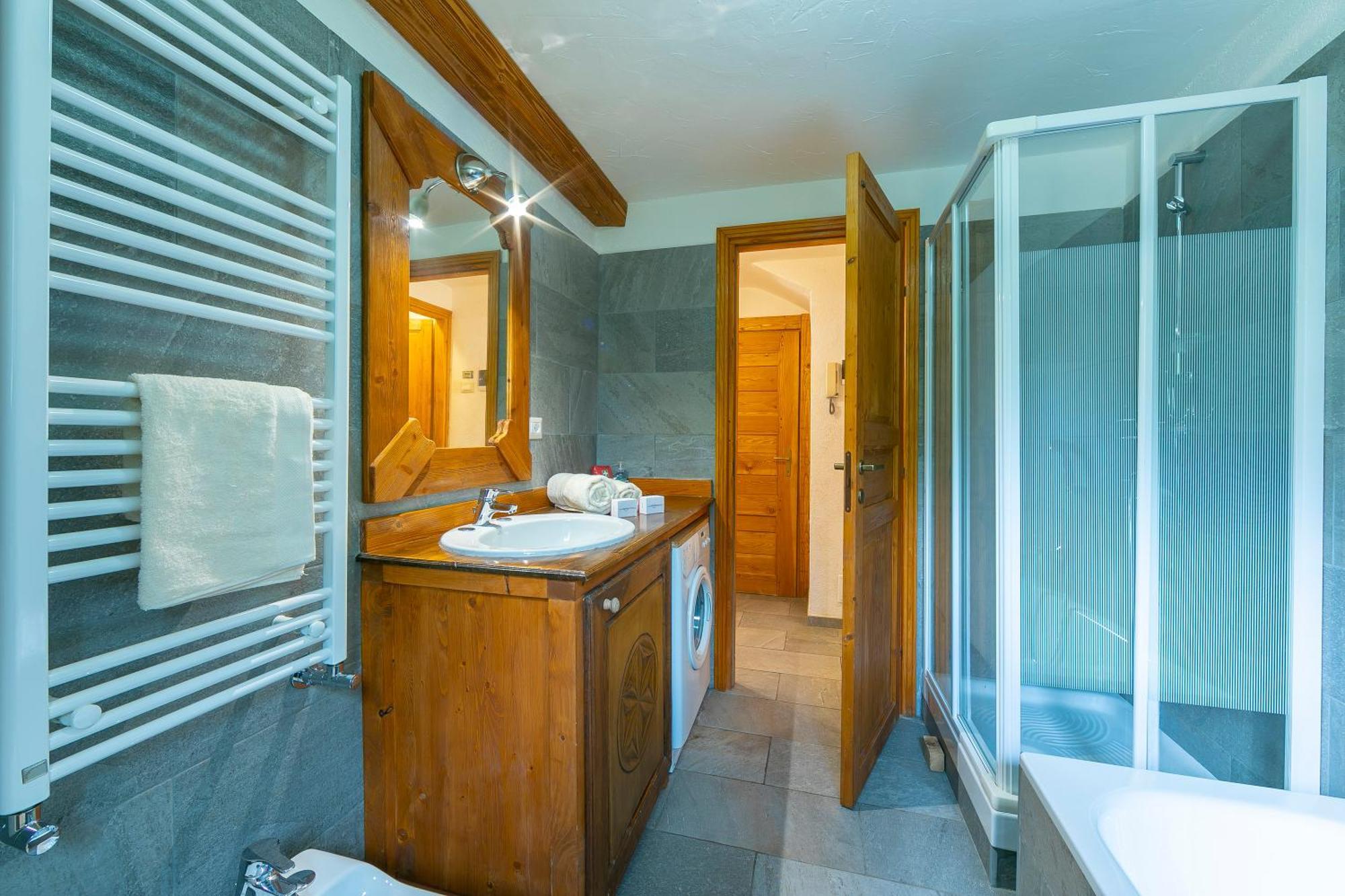 Miramonti 21 Ski In - Ski Out - Happy Rentals Oulx Extérieur photo